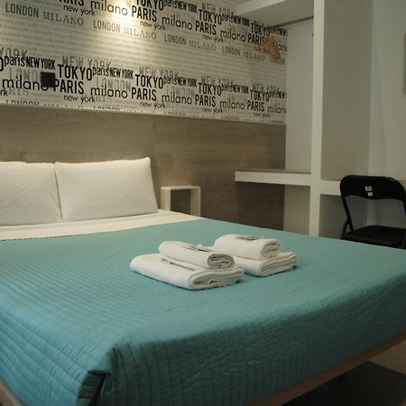 Fuencarral Rooms Madrid Room photo
